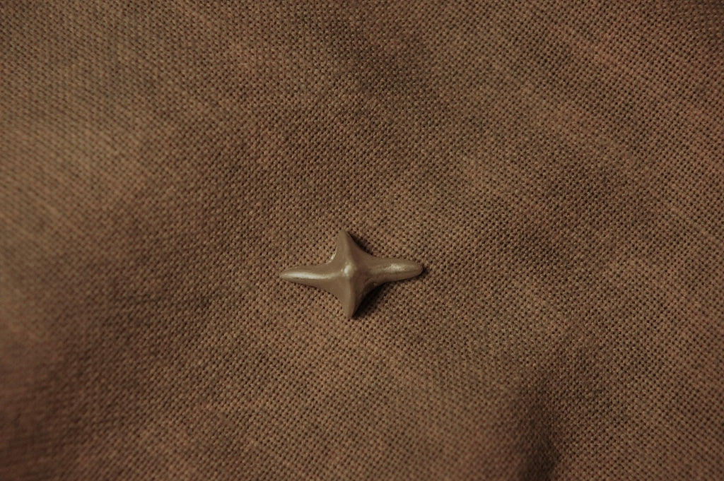Brooch bead